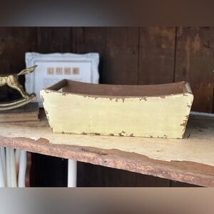 Light Green Distressed Farmhouse Wooden Tray